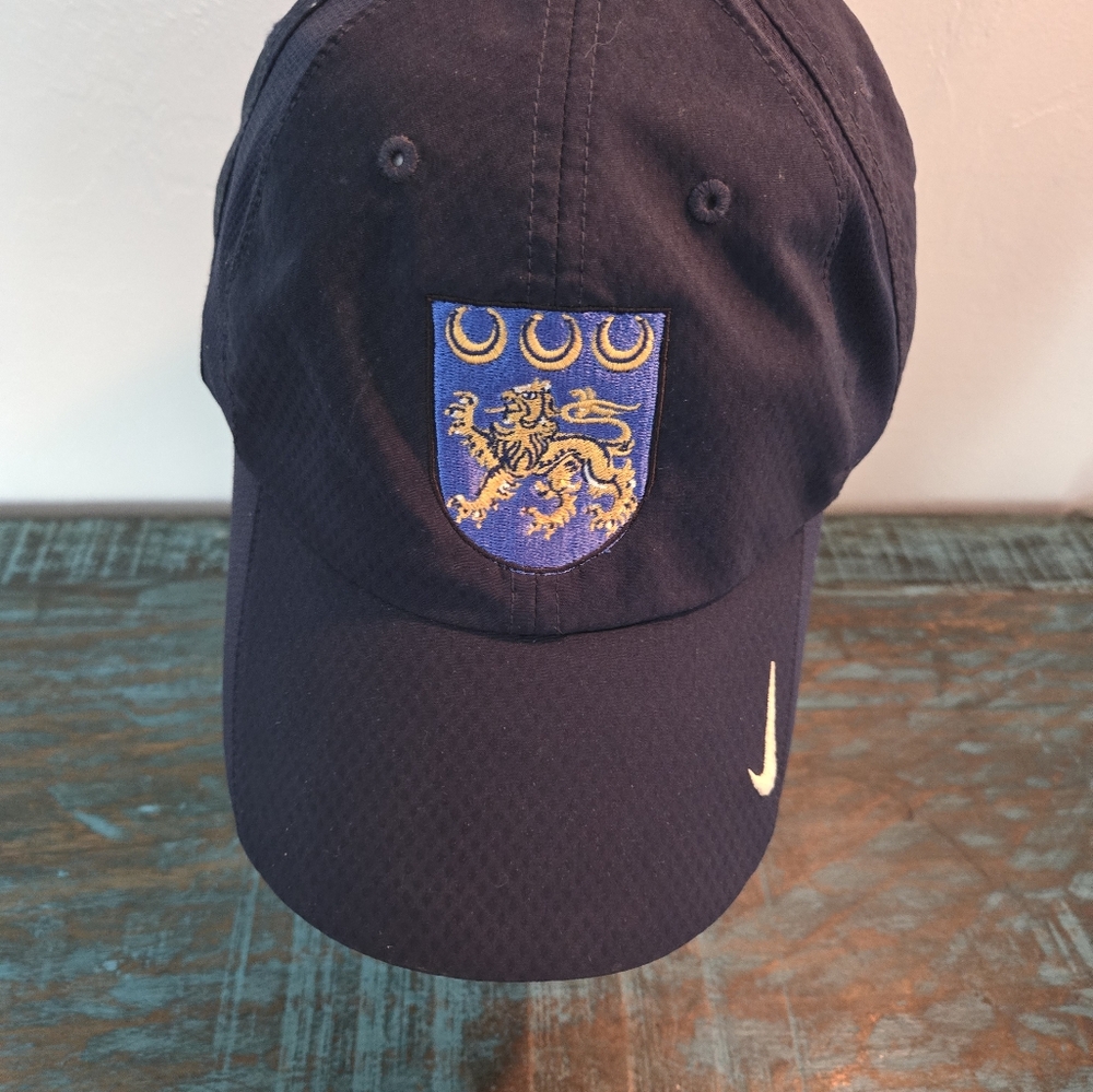 Nike Hat w/ Lion Crest Navy Blue Golf Adjustable Cap